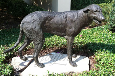Заказать скульптуру домашней собаки из бронзы в искусстве для декора