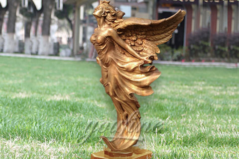 Прекрасная скульптура ангела купить в риме скульптуры