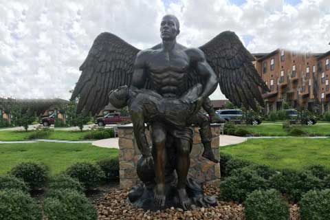 Скульптура мужчины ангела купить в риме скульптуры