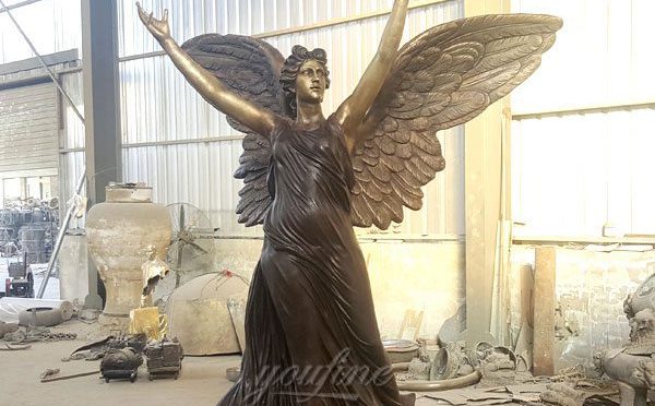 Outdoor Large Bronze Angel with Dove Statue Suppliers