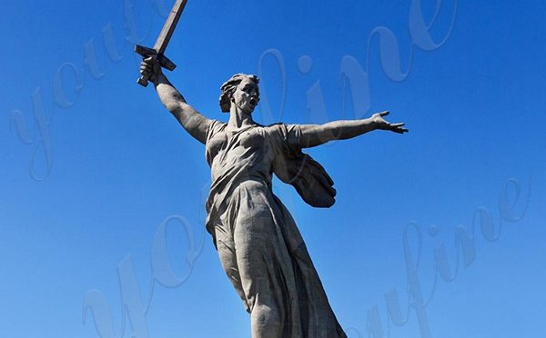 Знаменитая Большая Родина зовет памятник бронзовая статуя реплика для продажи