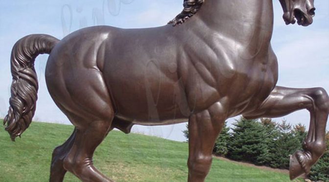 Купить гигантская литая бронзовая скульптура лошади из заводских поставок